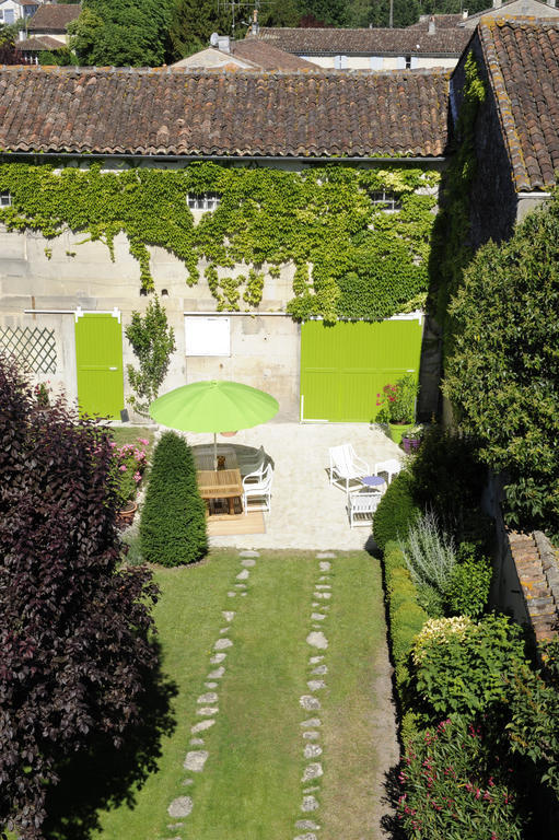 Chambres D'Hotes Les Tilleuls Cognac Exteriér fotografie